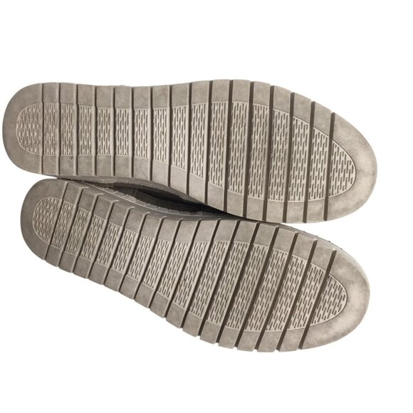 Easy Street Shoes Womens Size 8.5 Taupe Comfort Wave Slip On Perforated Loafers - Picture 8 of 12